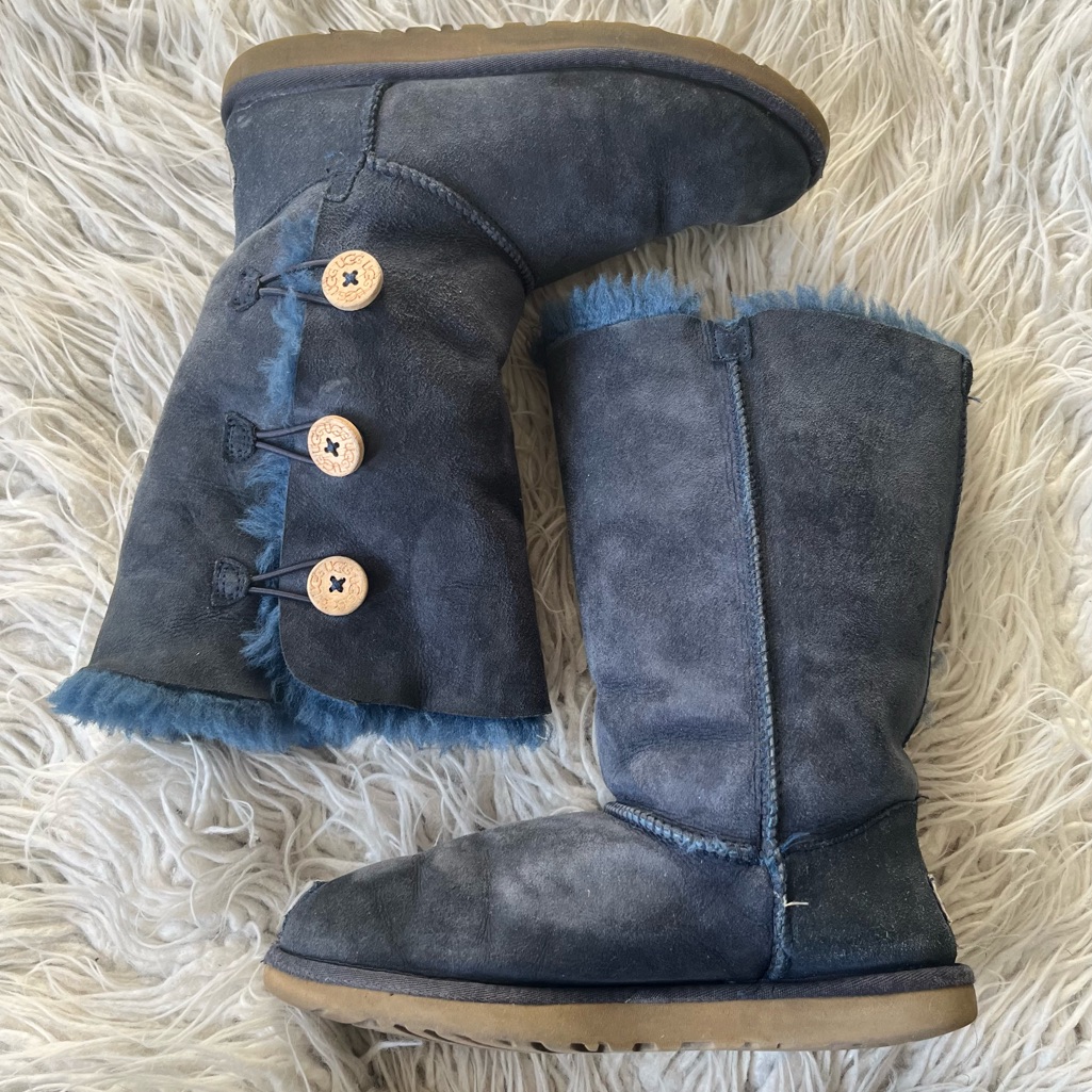 Ugg Australia Bailey Button Triplet Ii Navy Blue Shearling Fur Lined Boots Sz 7